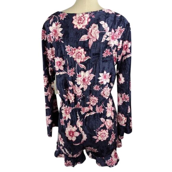 Be Bop Velvet Floral Print Romper Navy Women's Size XL Pink Flowers - Picture 3 of 4